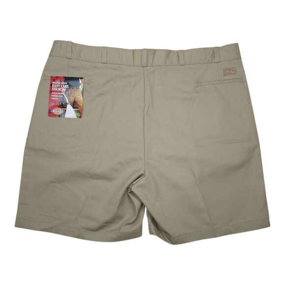 Dickies Mens Pleated Front Easy Care Shorts 48 Classic Work Stain Release Khaki - Picture 3 of 8
